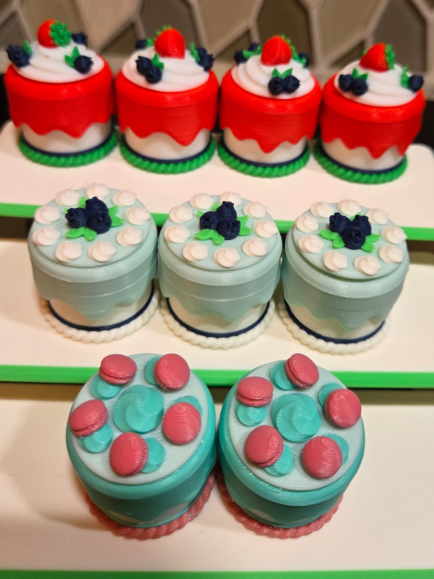 Cake Clickers