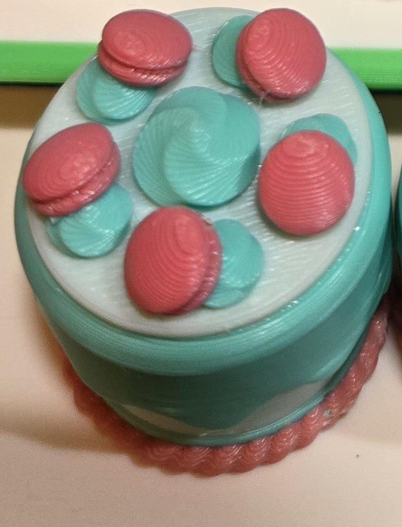 Cake Clickers